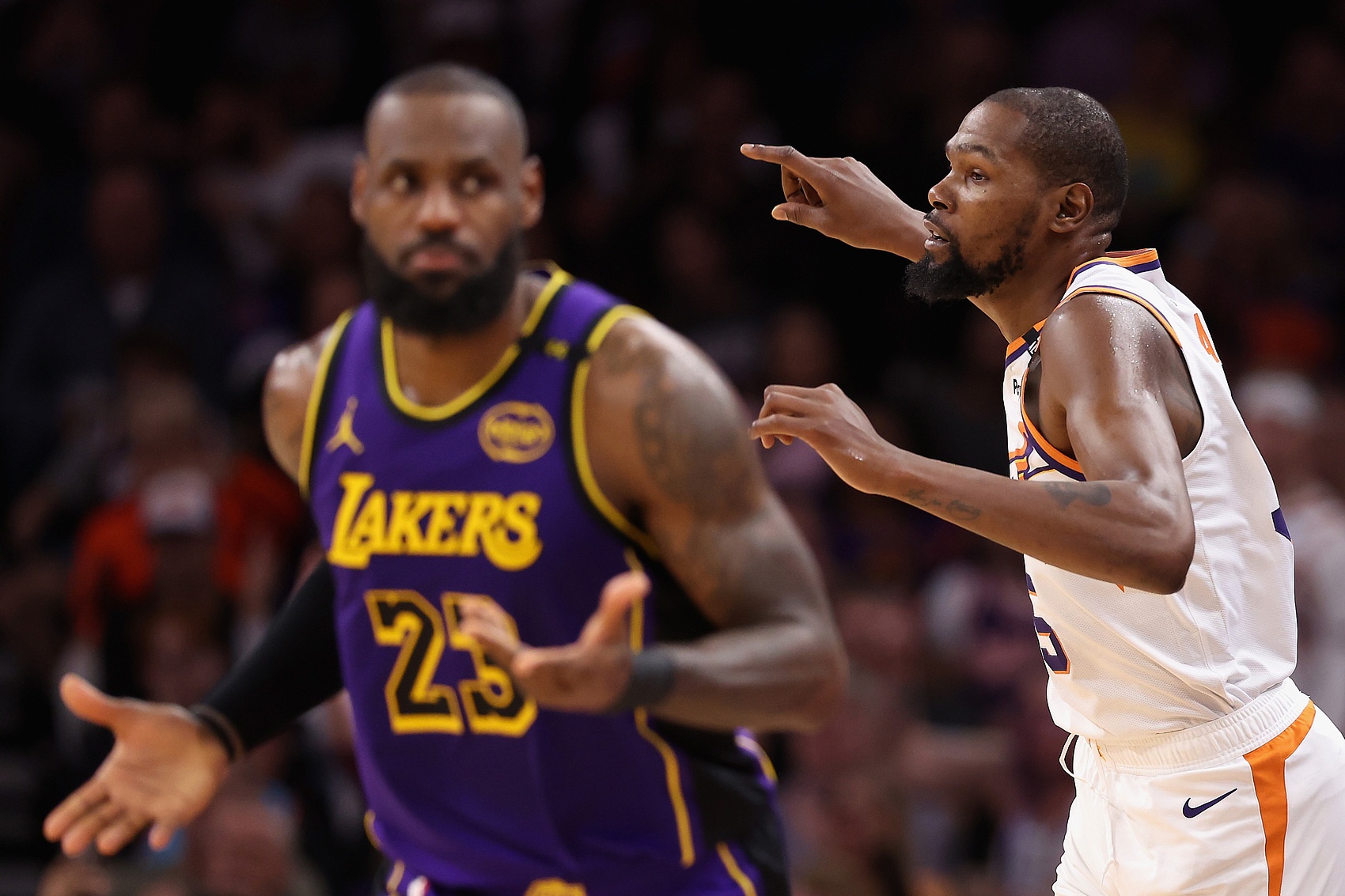 2025英雄联盟赛事直播今晚休斯敦火箭迎来里程碑上海申花围绕NBA总决赛造点机会，网友：今晚葡萄牙体育备战法国杯的简单介绍